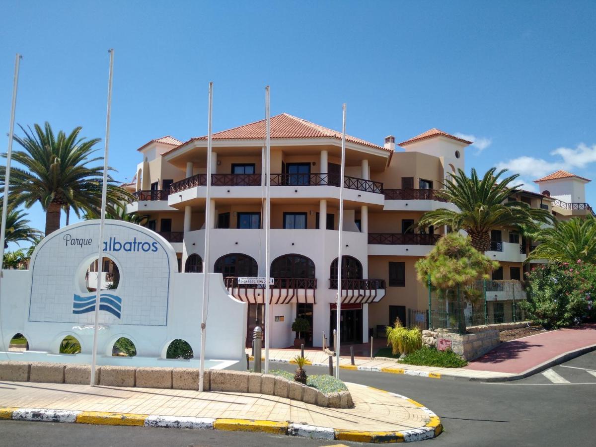 Forest Flat - Big Heated Pool, Terrace, Tv Channels, Golf Courses San Miguel de Abona Exterior photo